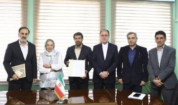 تفاهمنامه برگزاری جشنواره تئاتر کودک و نوجوان همدان امضا شد